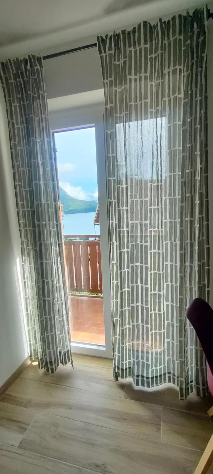 Una Finestra Sul Lago Molveno Extérieur photo